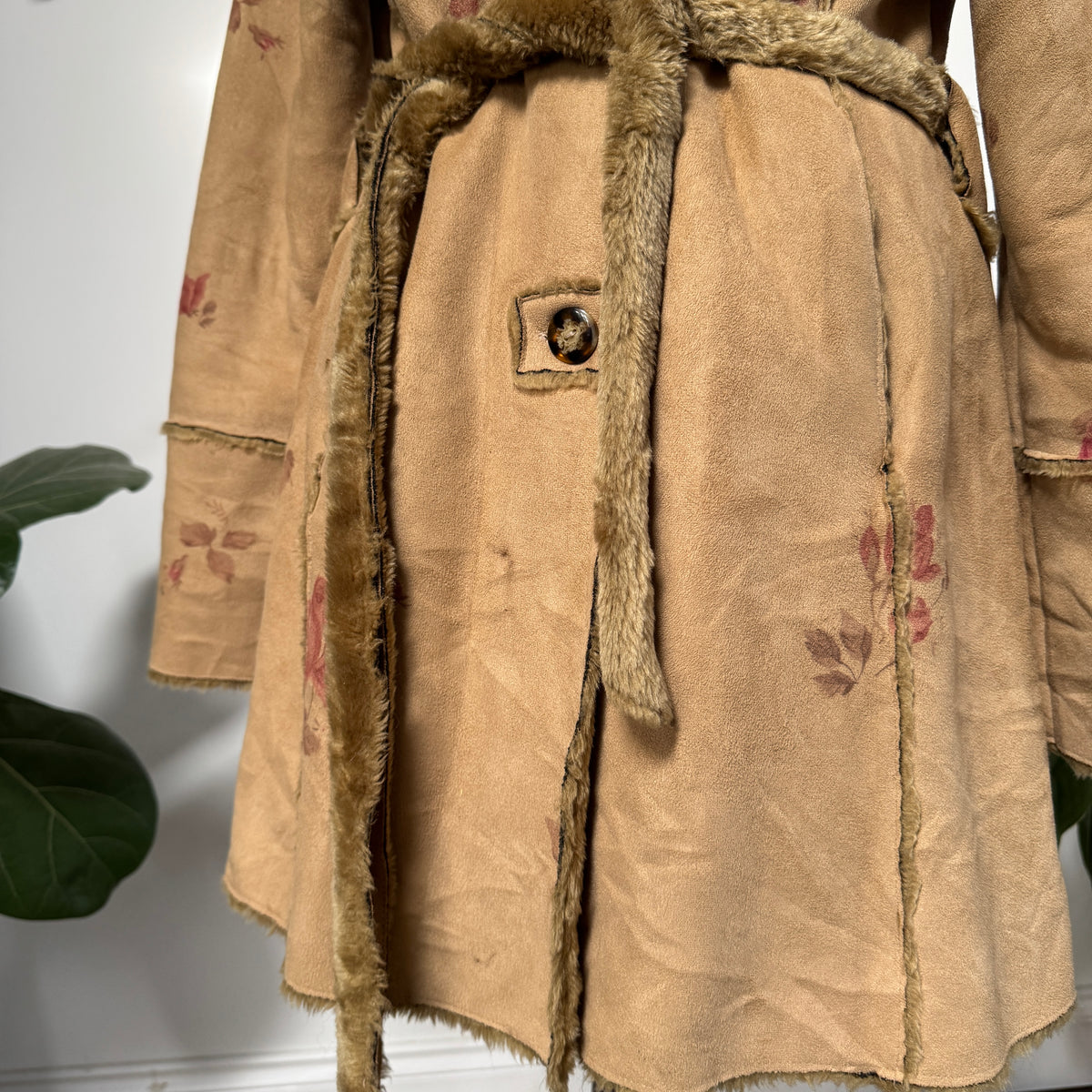 Faux sheepskin coat - size M