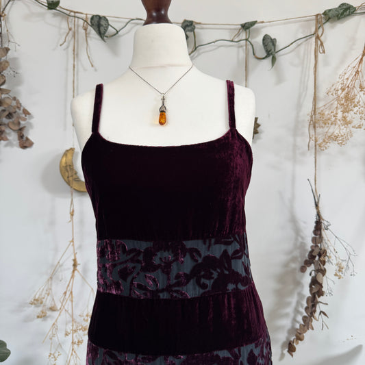 Purple velvet dress - size M