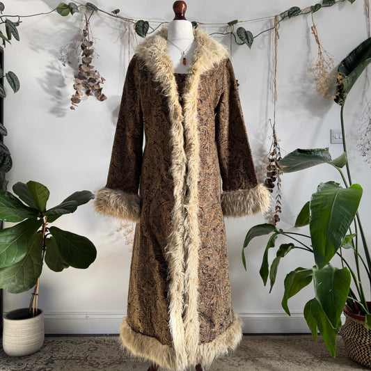 Tapestry afghan coat - size M/L