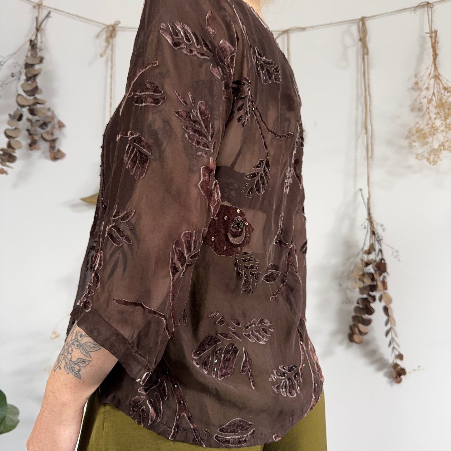 Brown velvet blouse - size M