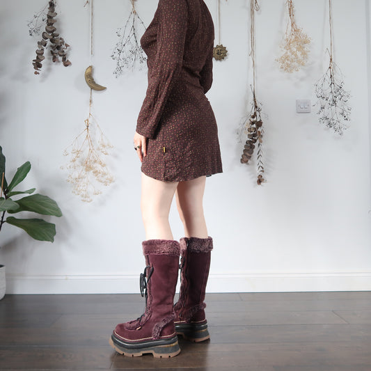 Brown floral dress - size M/L