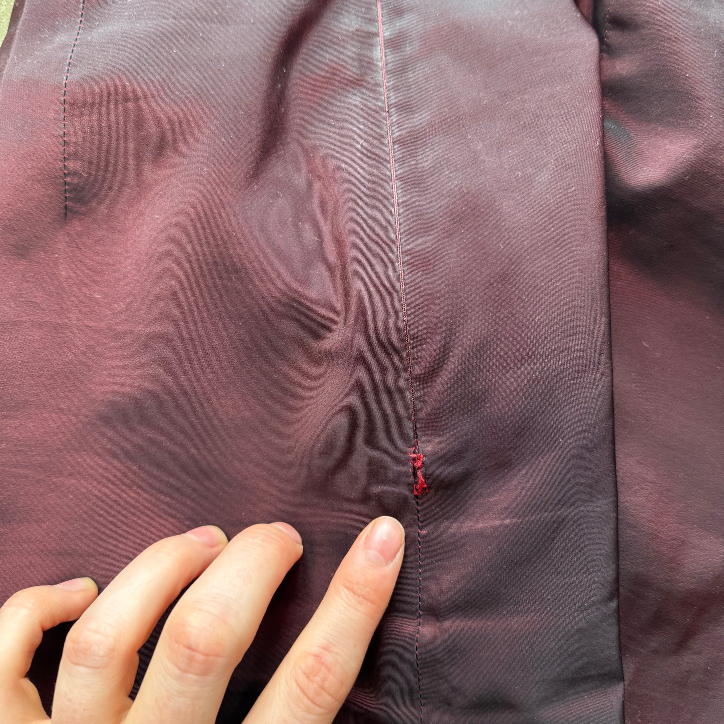 Embroidered red skirt - size S