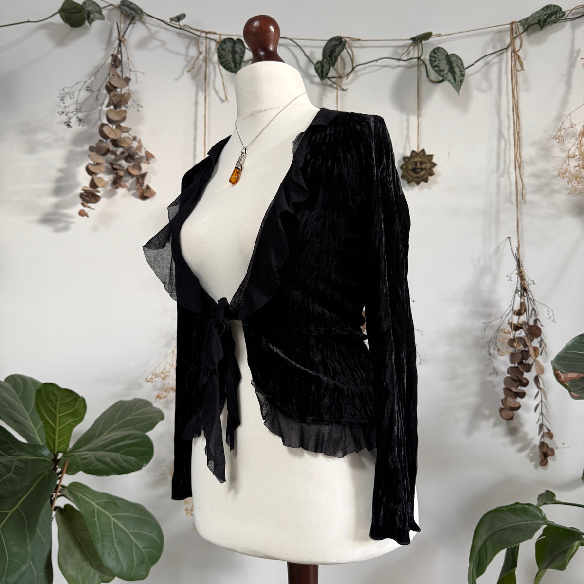 Black velvet top - size S