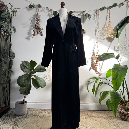 Black velvet long coat - size M