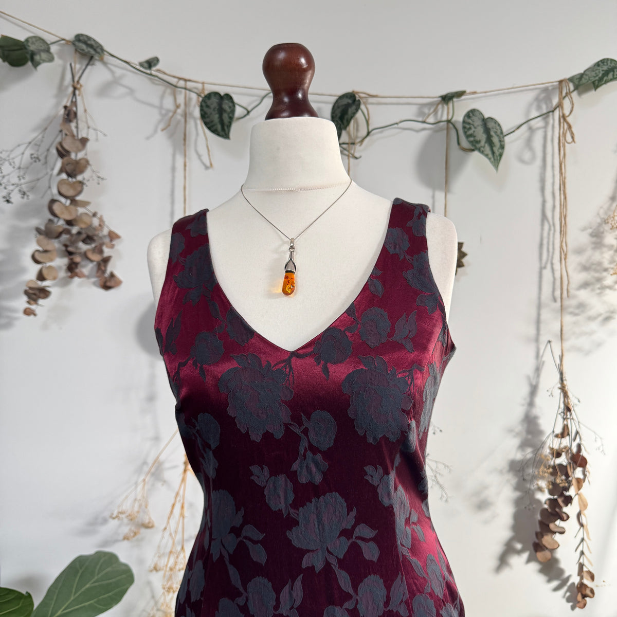 Red floral dress - size M
