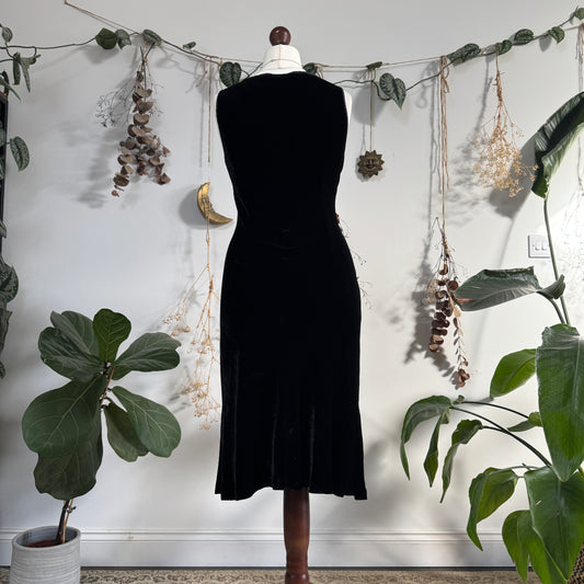 Black velvet dress - size M