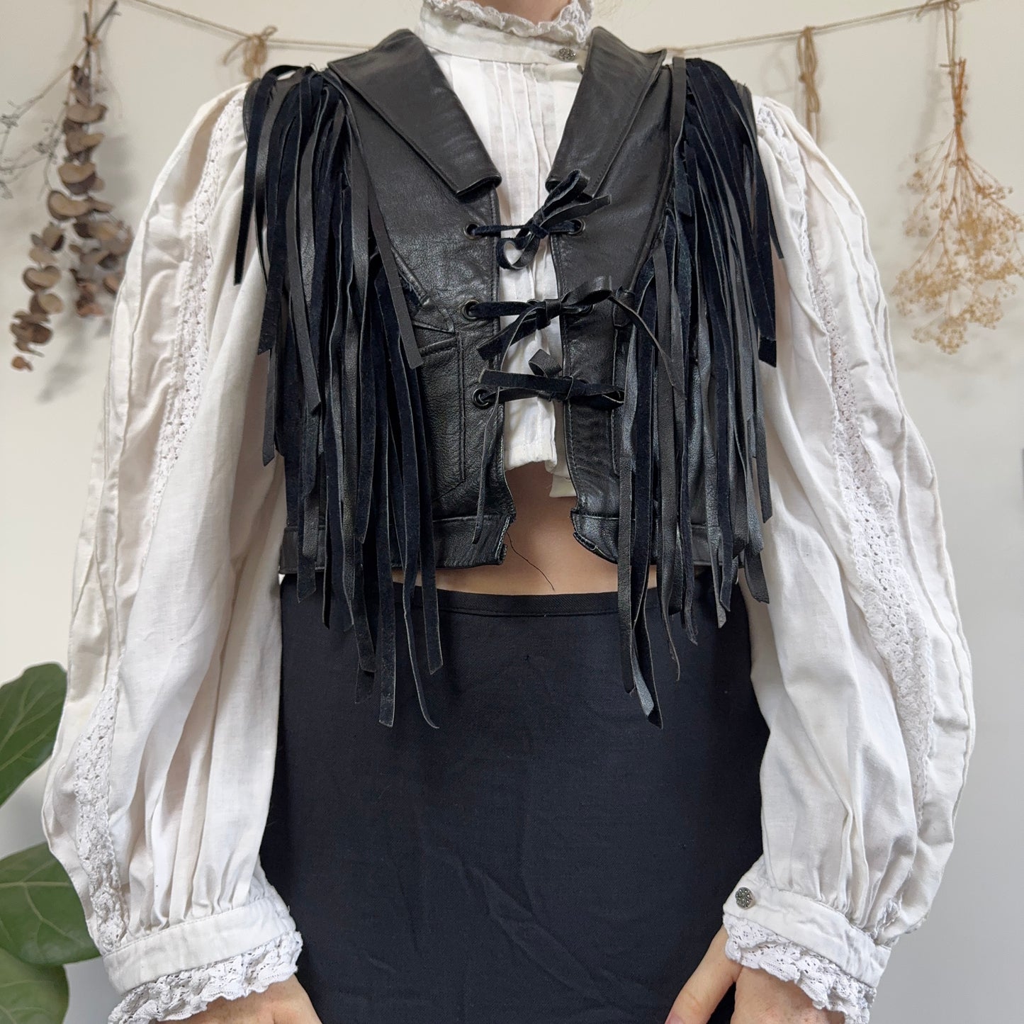Black leather fringe waistcoat - size S/M