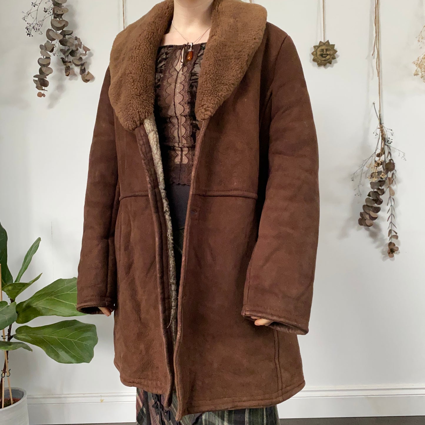 Brown sheepskin coat - size L
