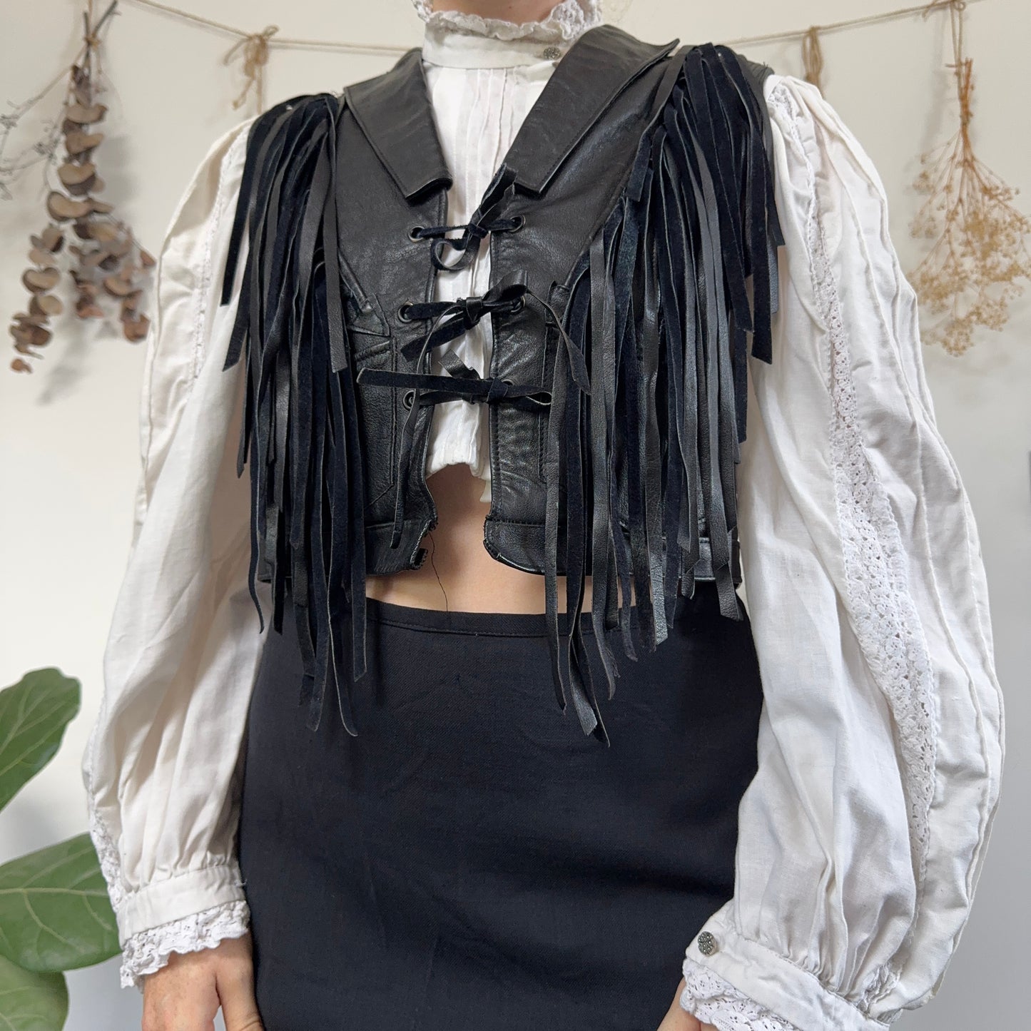 Black leather fringe waistcoat - size S/M