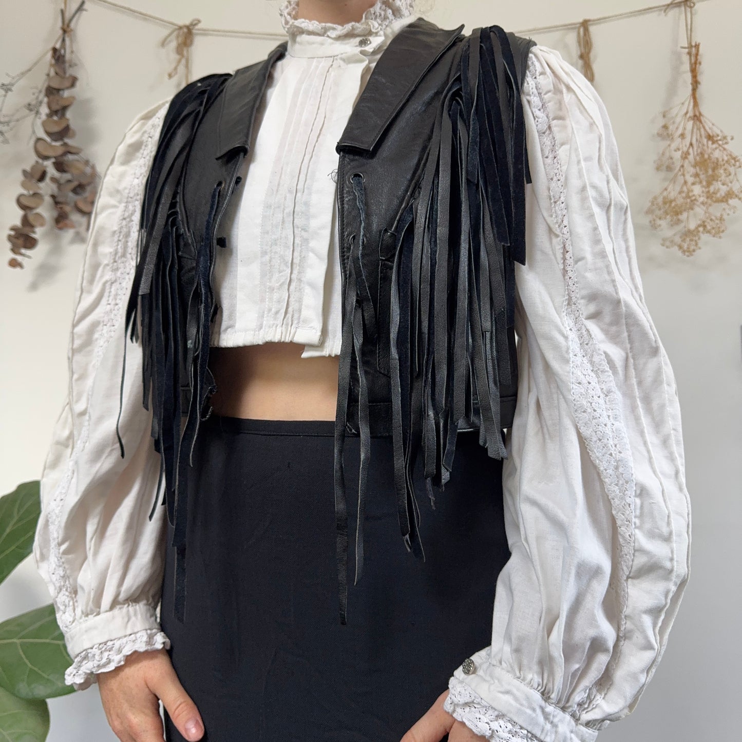 Black leather fringe waistcoat - size S/M