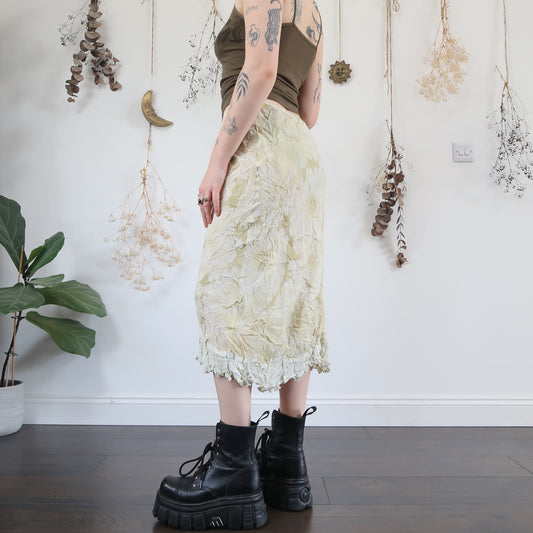Green floral skirt - size M/L