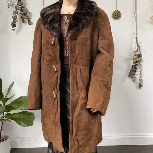 Brown sheepskin coat - size XL