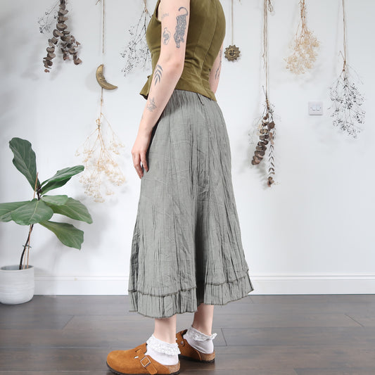 Green summer skirt - size M