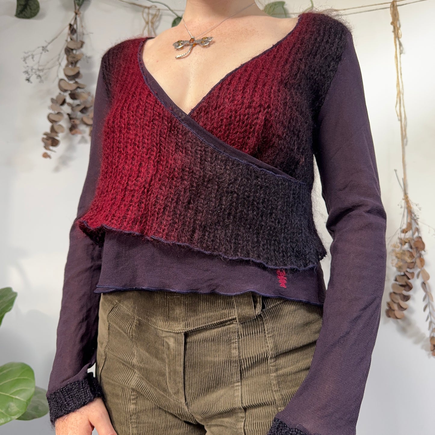 Mesh knit top - size L