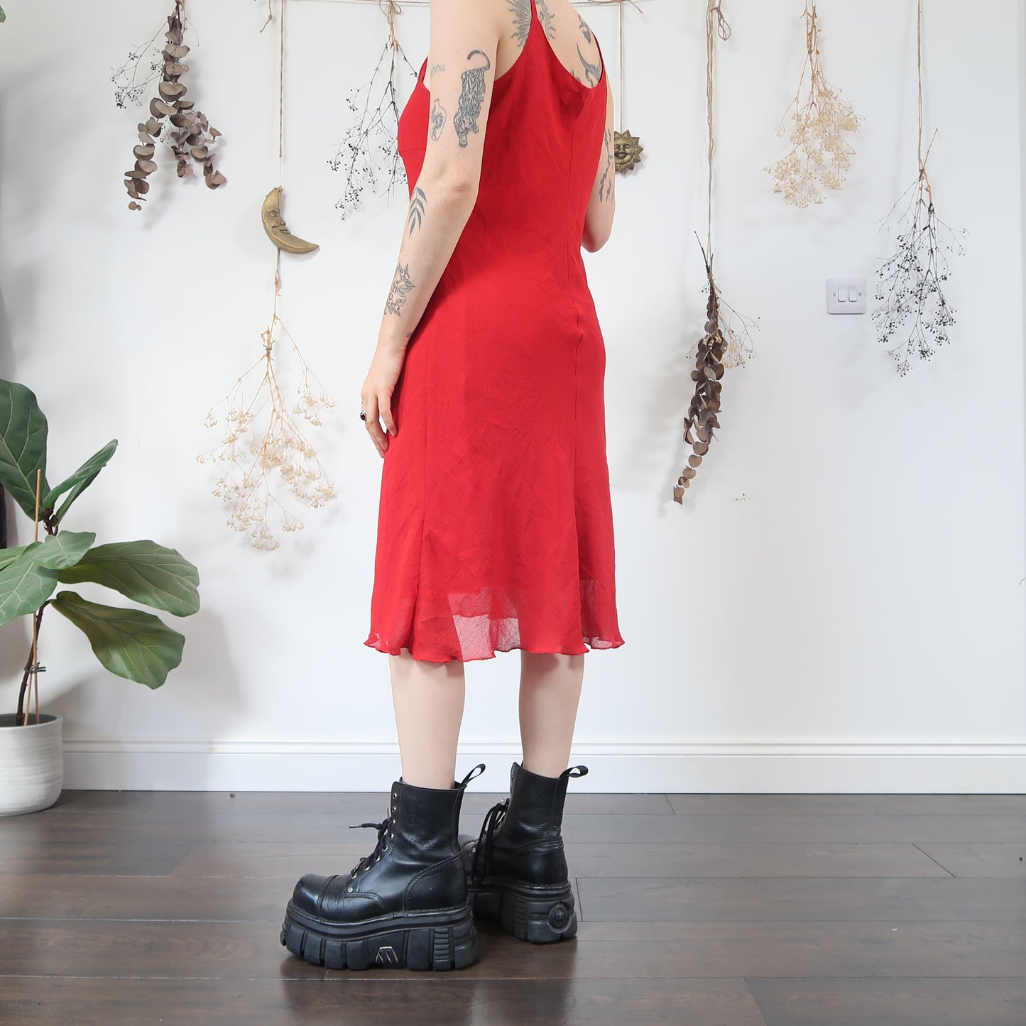 Red dress - size L