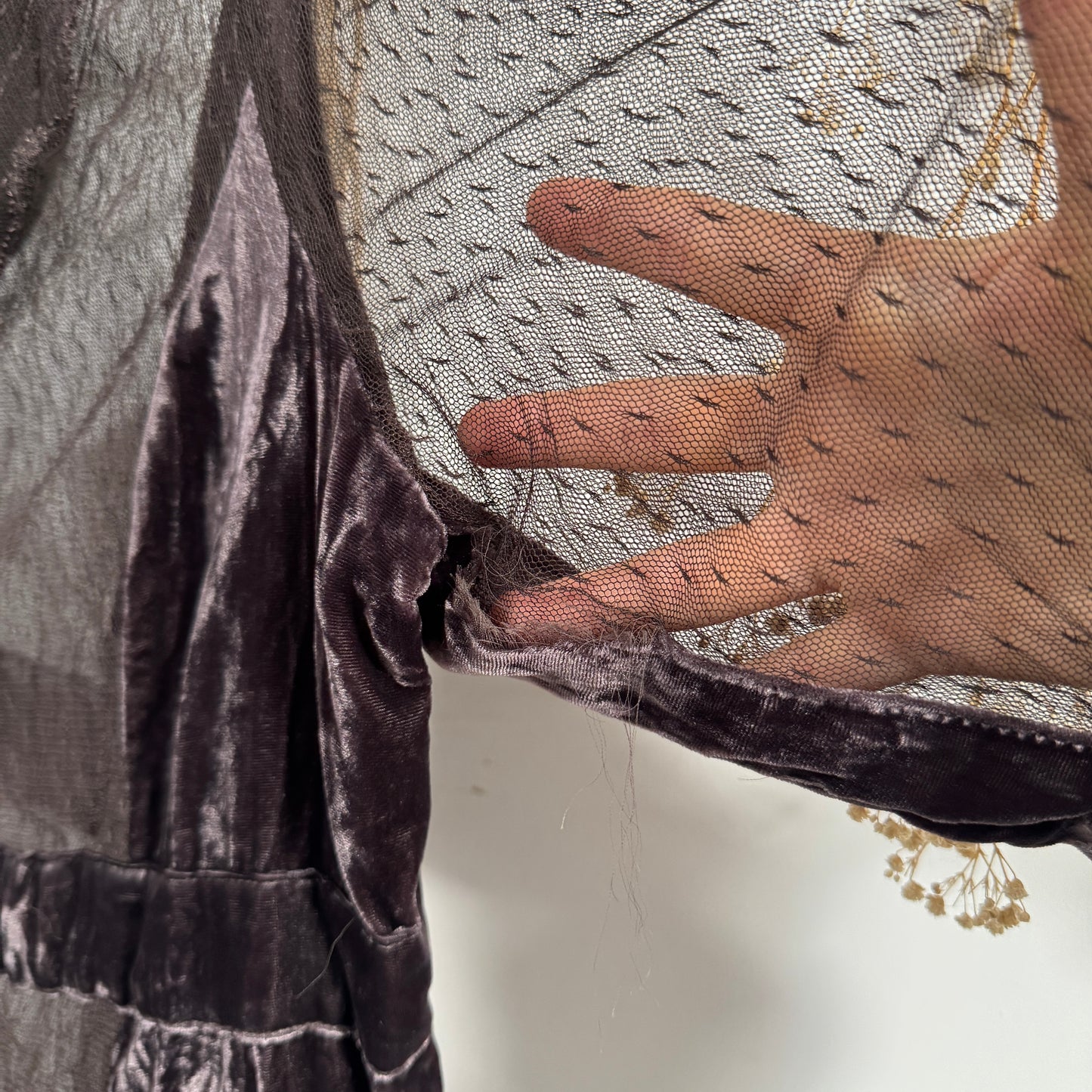 Brown mesh velvet duster - size L/XL