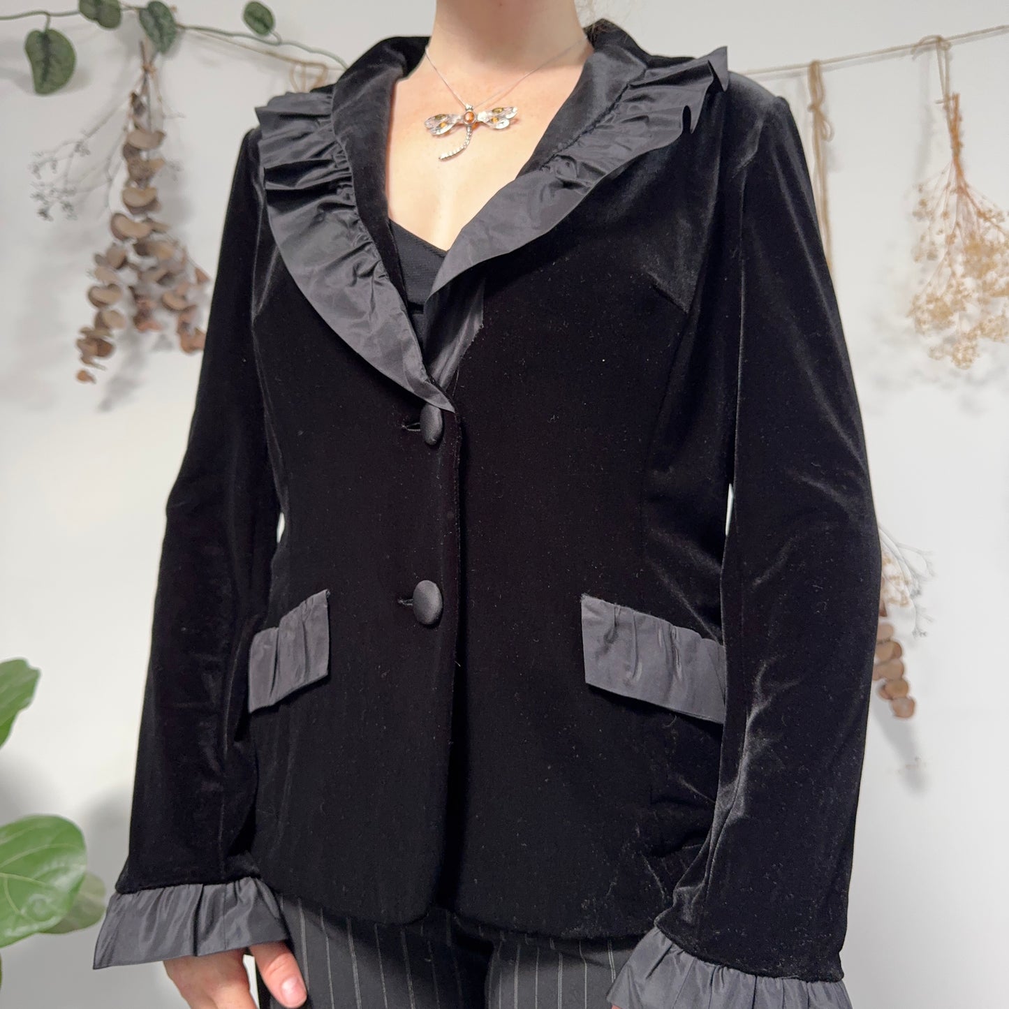 Black velvet jacket - size M
