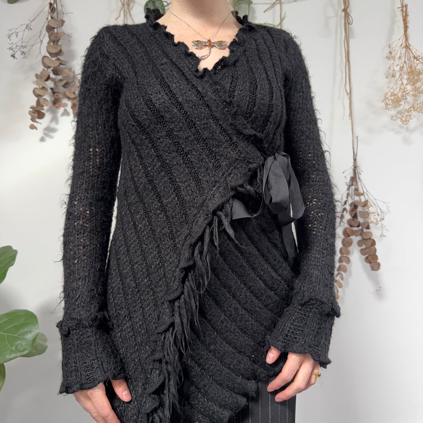 Black knit cardigan - size M