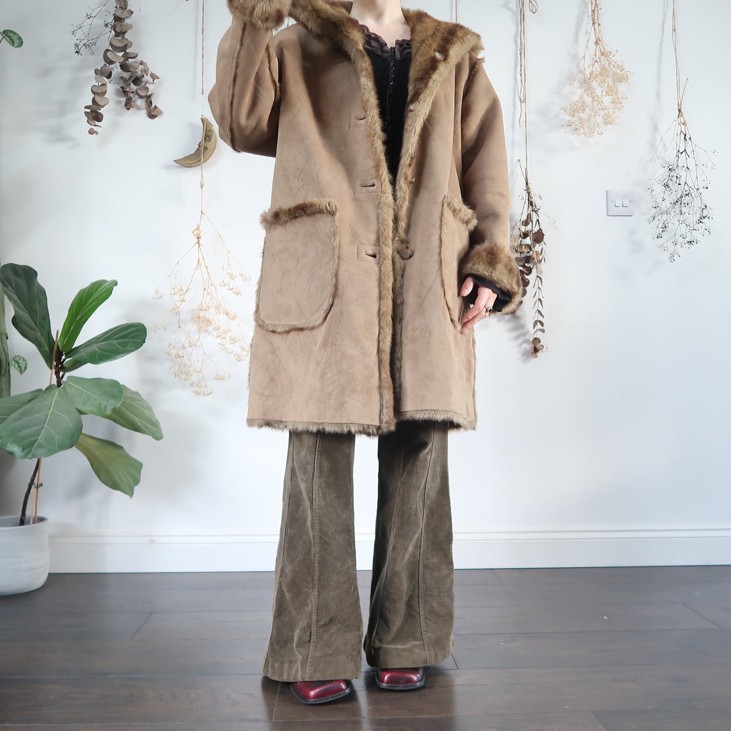 Green beige coat - size XL