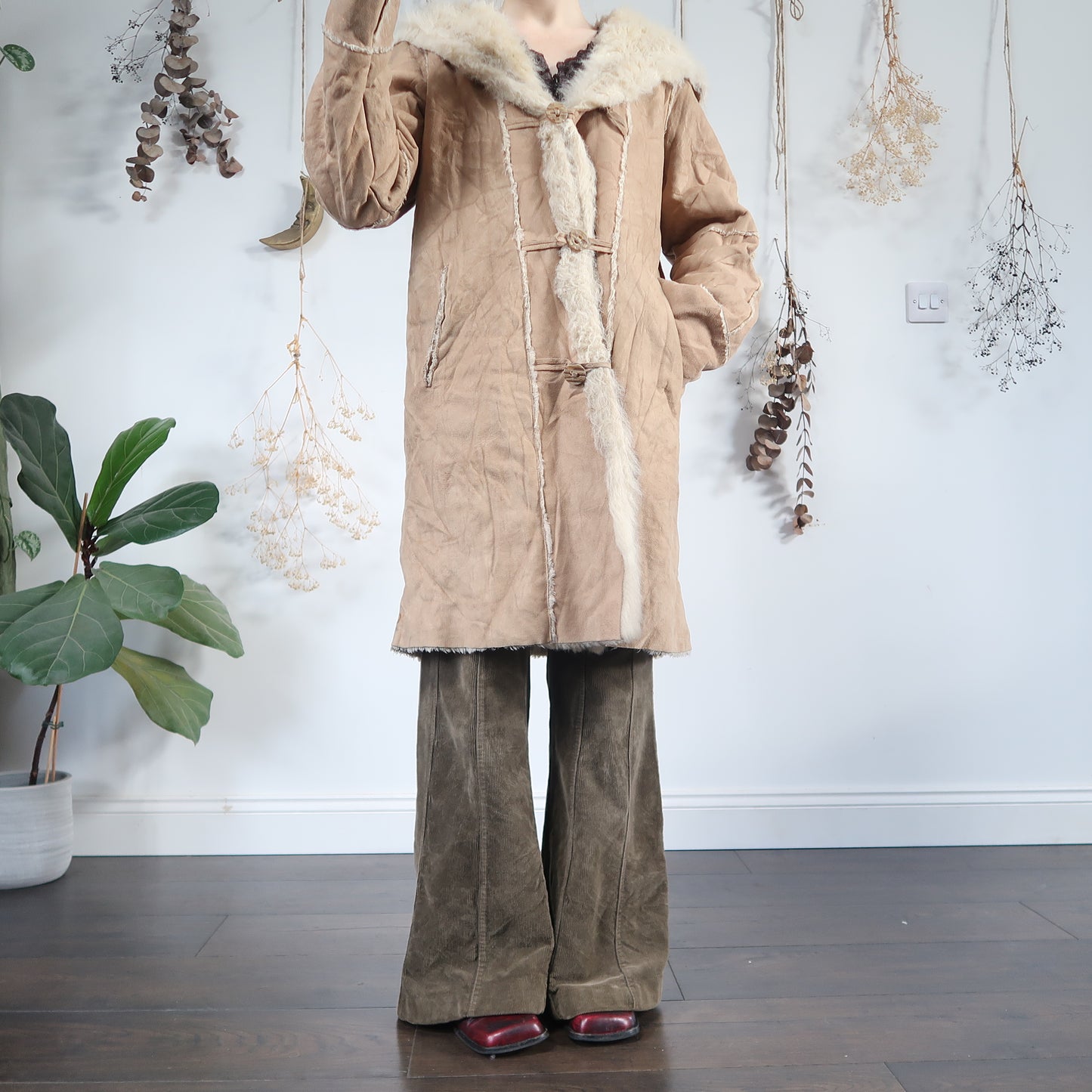 Cream hooded coat - size M/L
