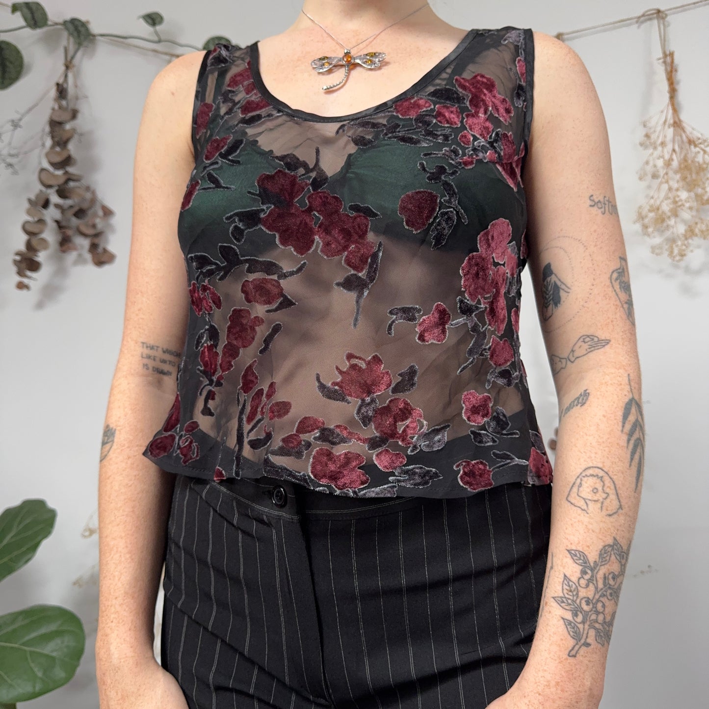 Velvet embossed top - size M