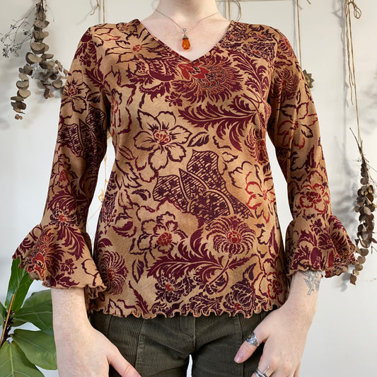 Whimsical mesh top - size M/L