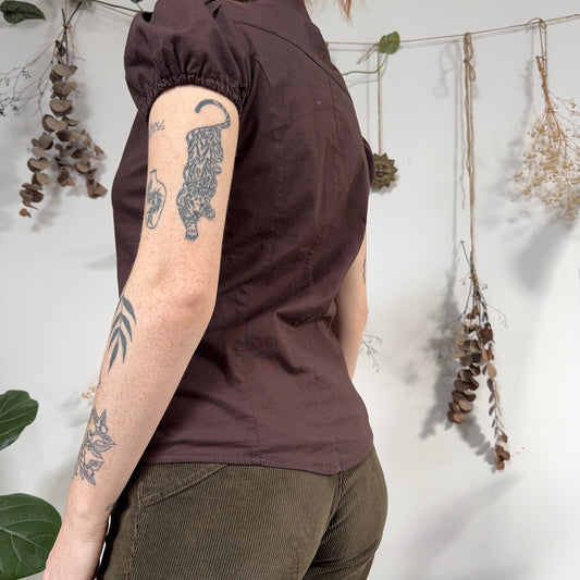 Brown shirt - size M