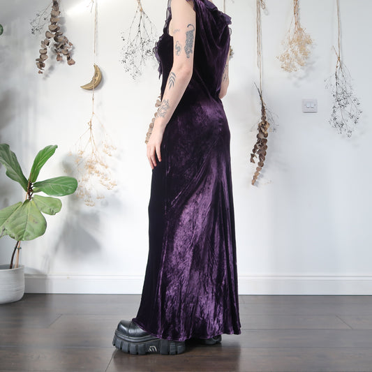 Purple velvet dress - size M