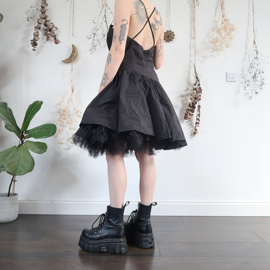Black pouf dress - size L