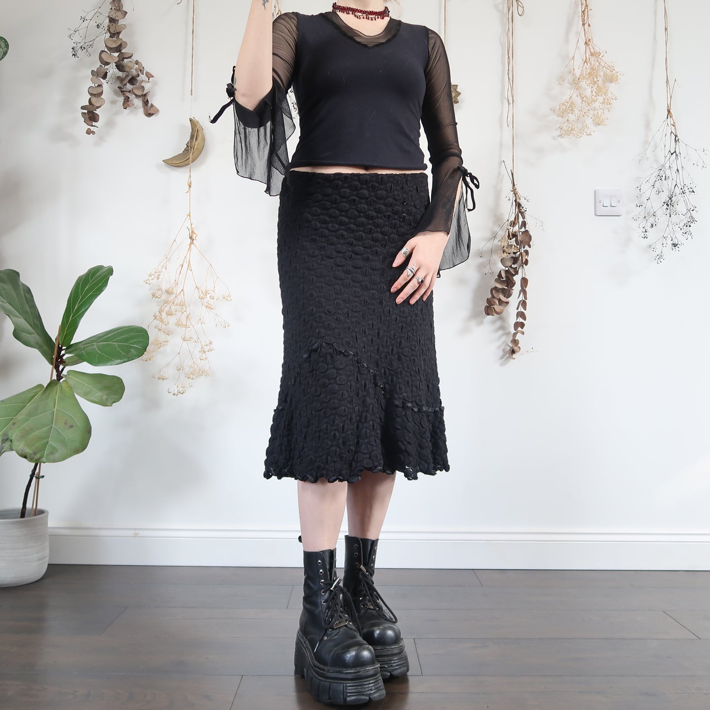 Black skirt - size L