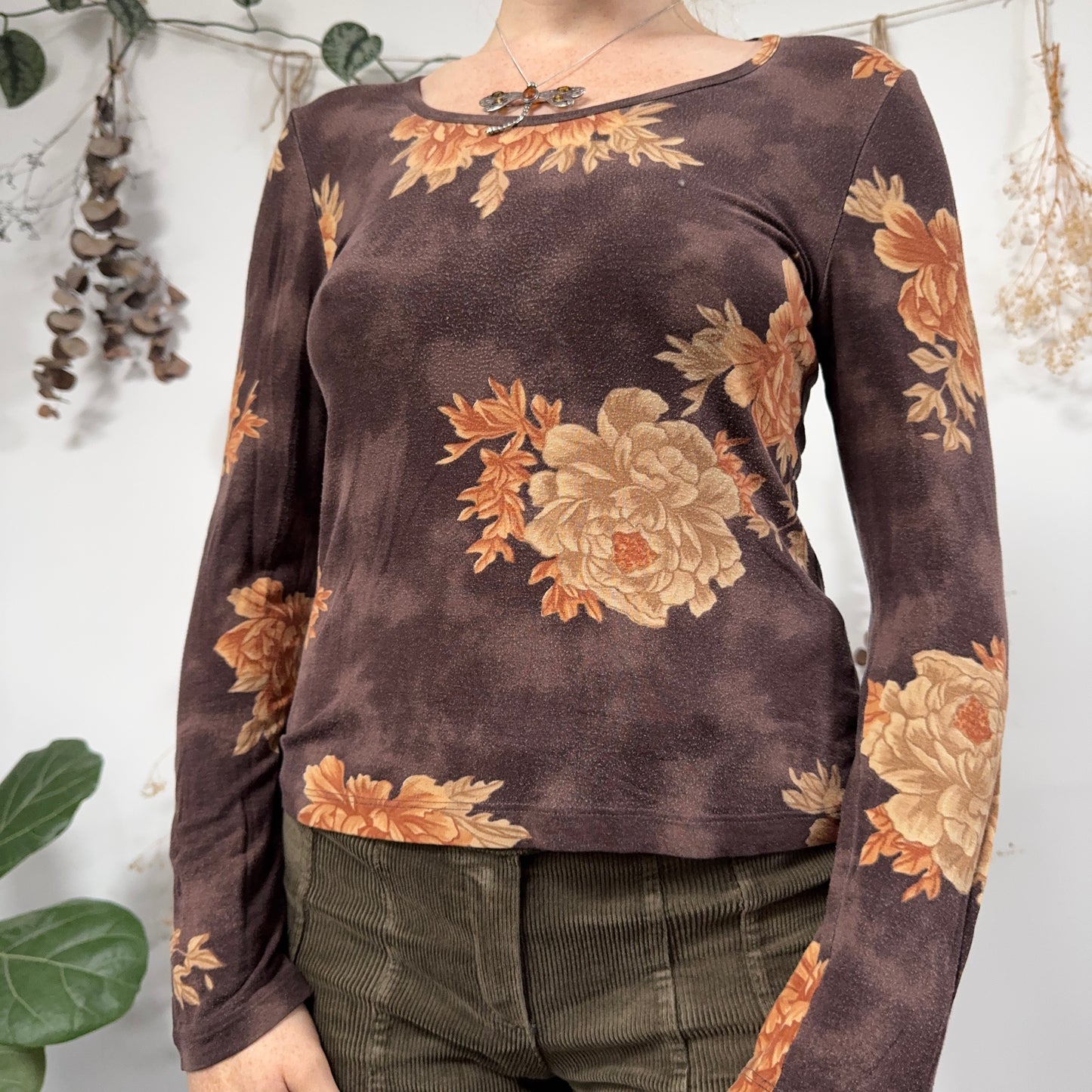 Brown floral top - size M