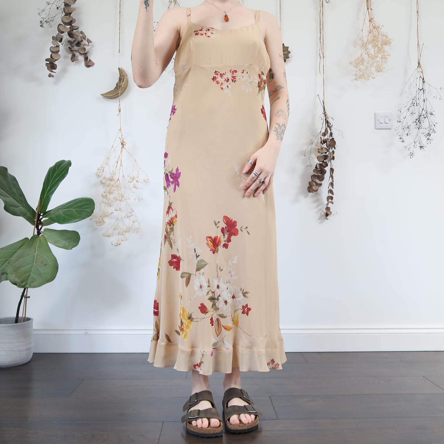 Floral dress - size M/L