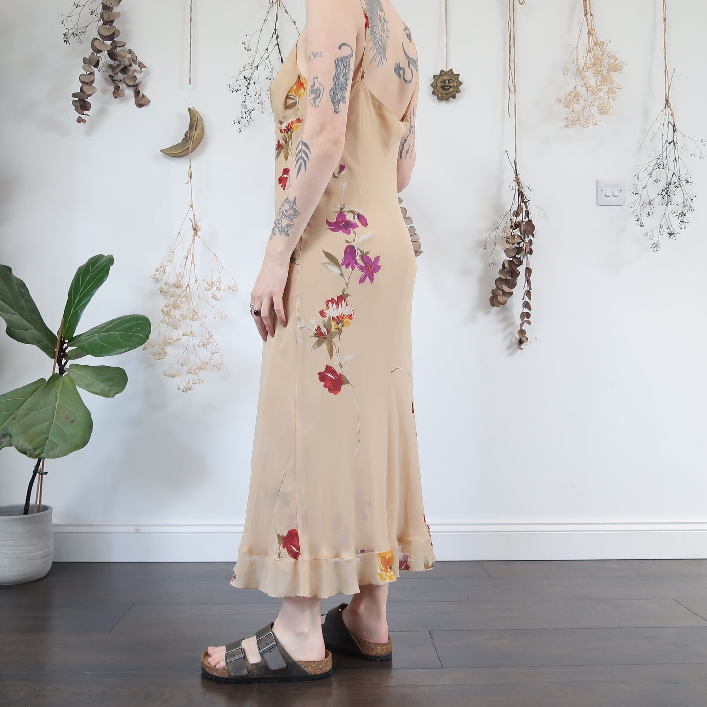 Floral dress - size M/L