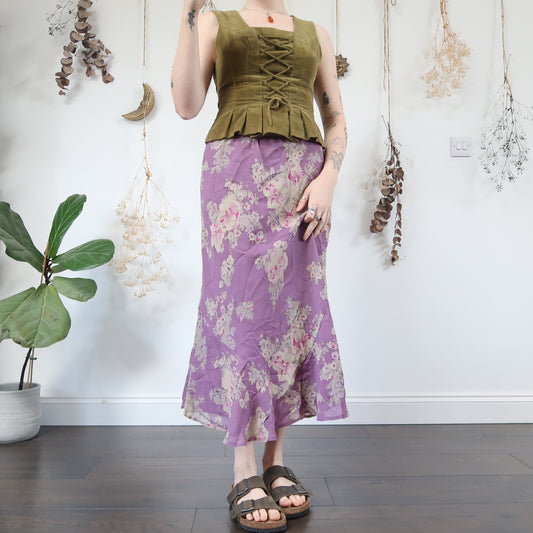 Lilac floral skirt - size M/L
