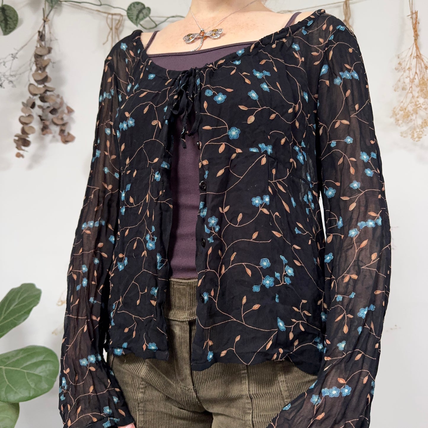 Floral blouse - size M