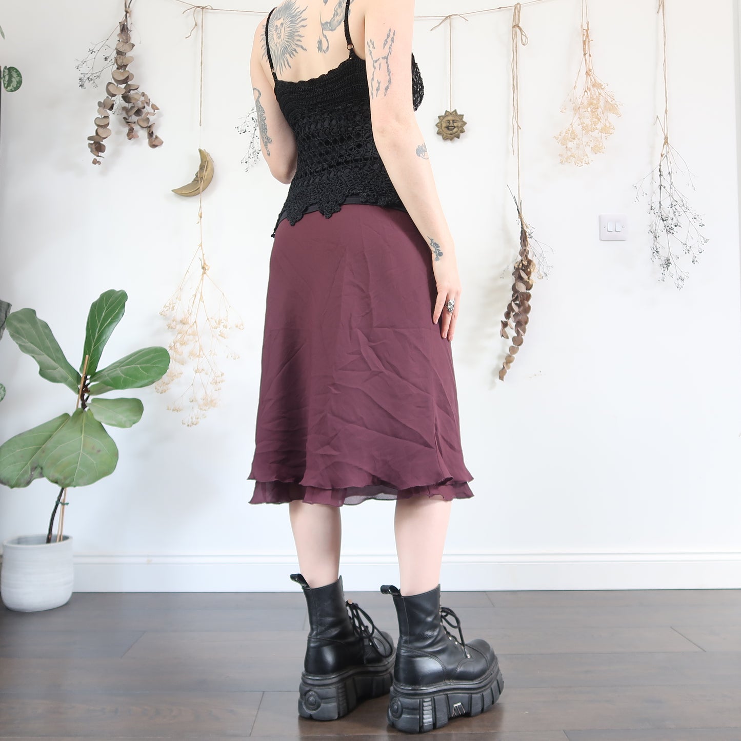 Purple midi skirt - size M/L