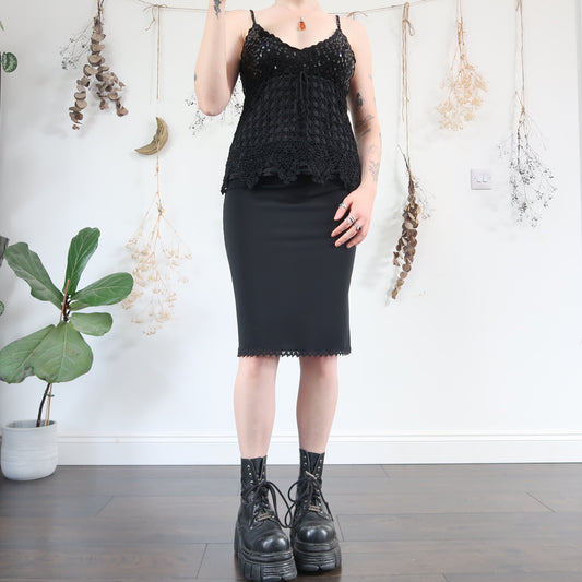 Black midi skirt - size M