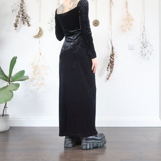 Velvet dress - size M