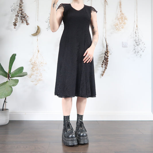 Black lace dress - size M