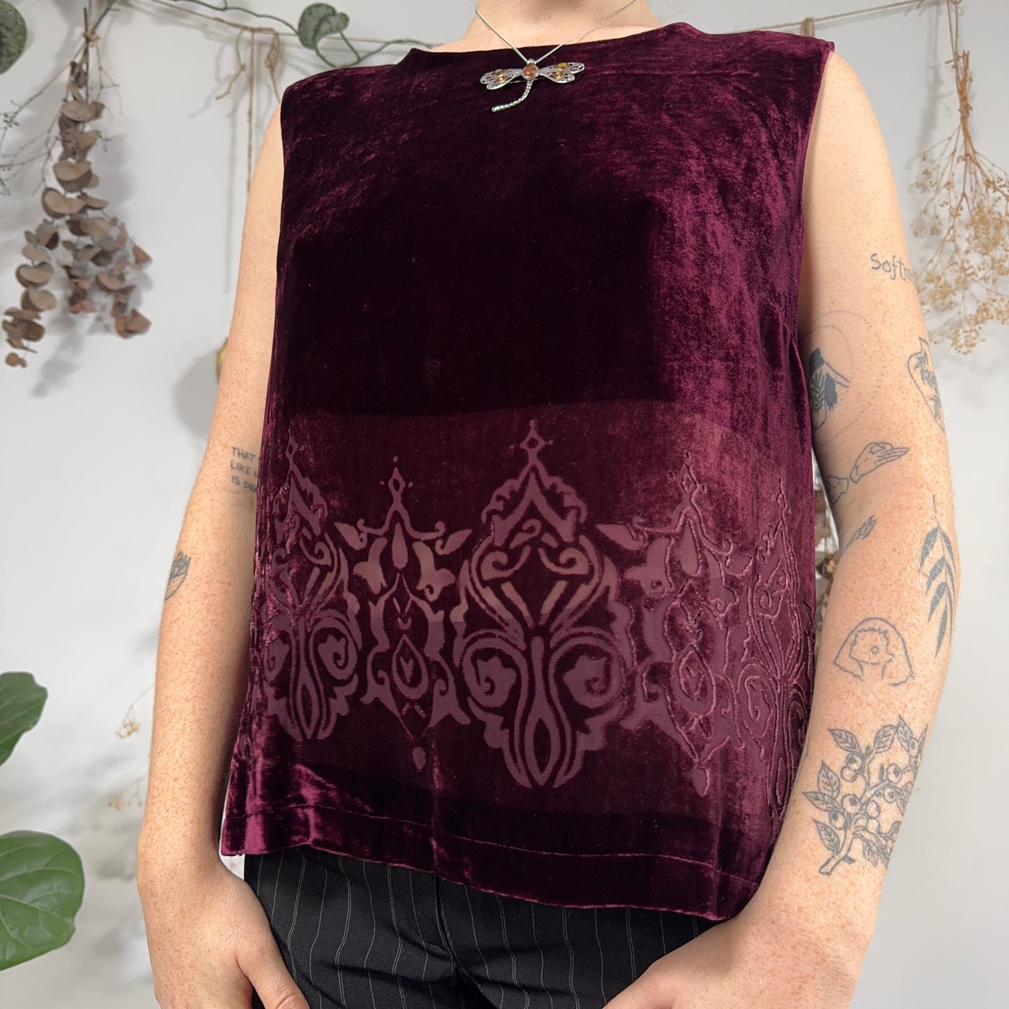 Velvet top - size L