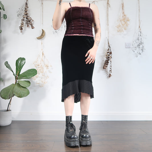 Black velvet midi skirt - size M