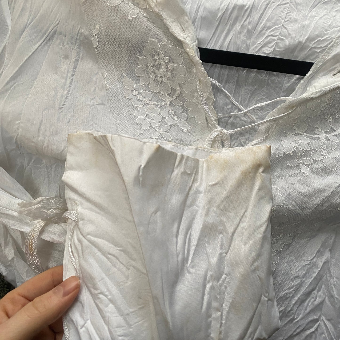 White lace up shirt - size M/L