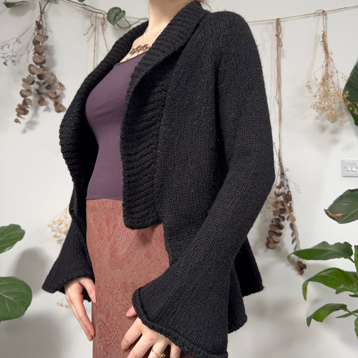 Black knit cardigan - size M