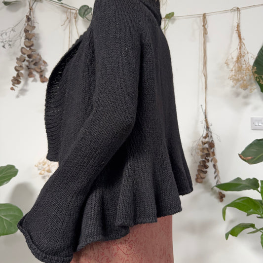 Black knit cardigan - size M