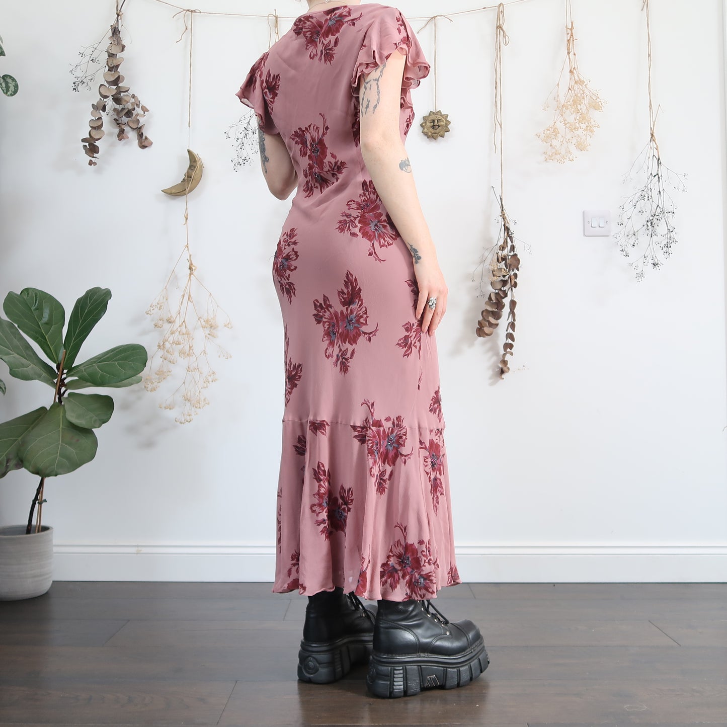 Pink floral dress - size M