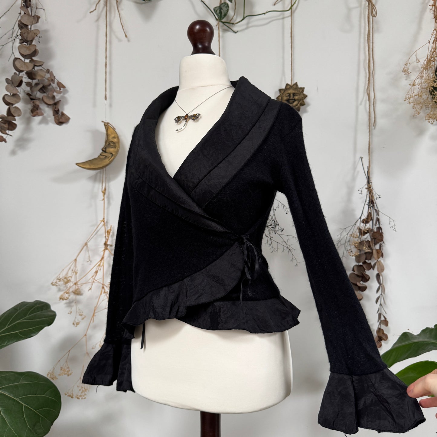 Black knit wrap top - size M/L