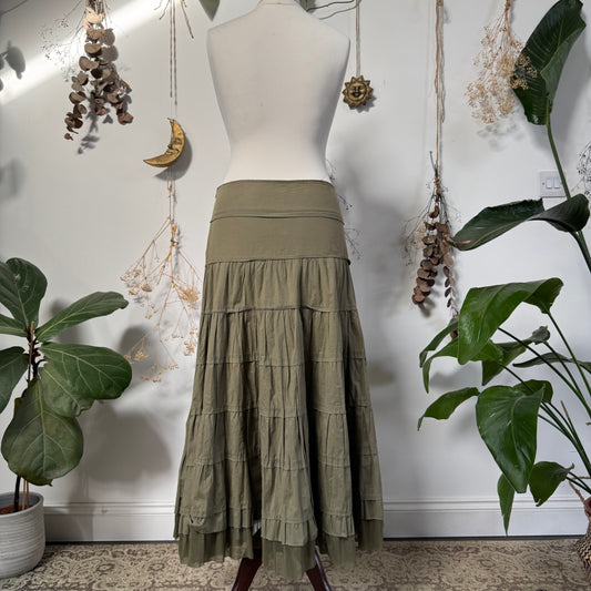 Khaki tiered skirt - size M/L