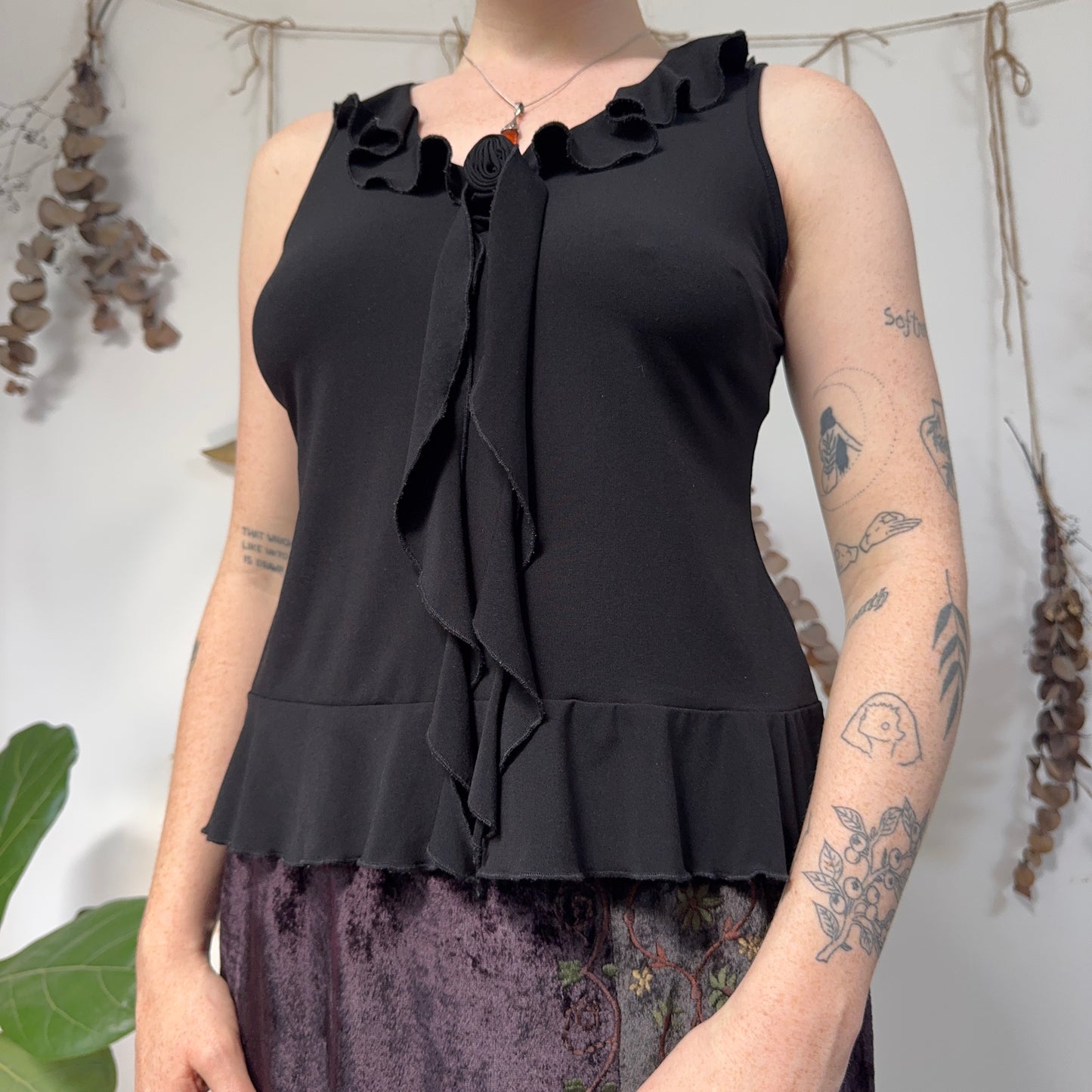 Black slinky top - size M