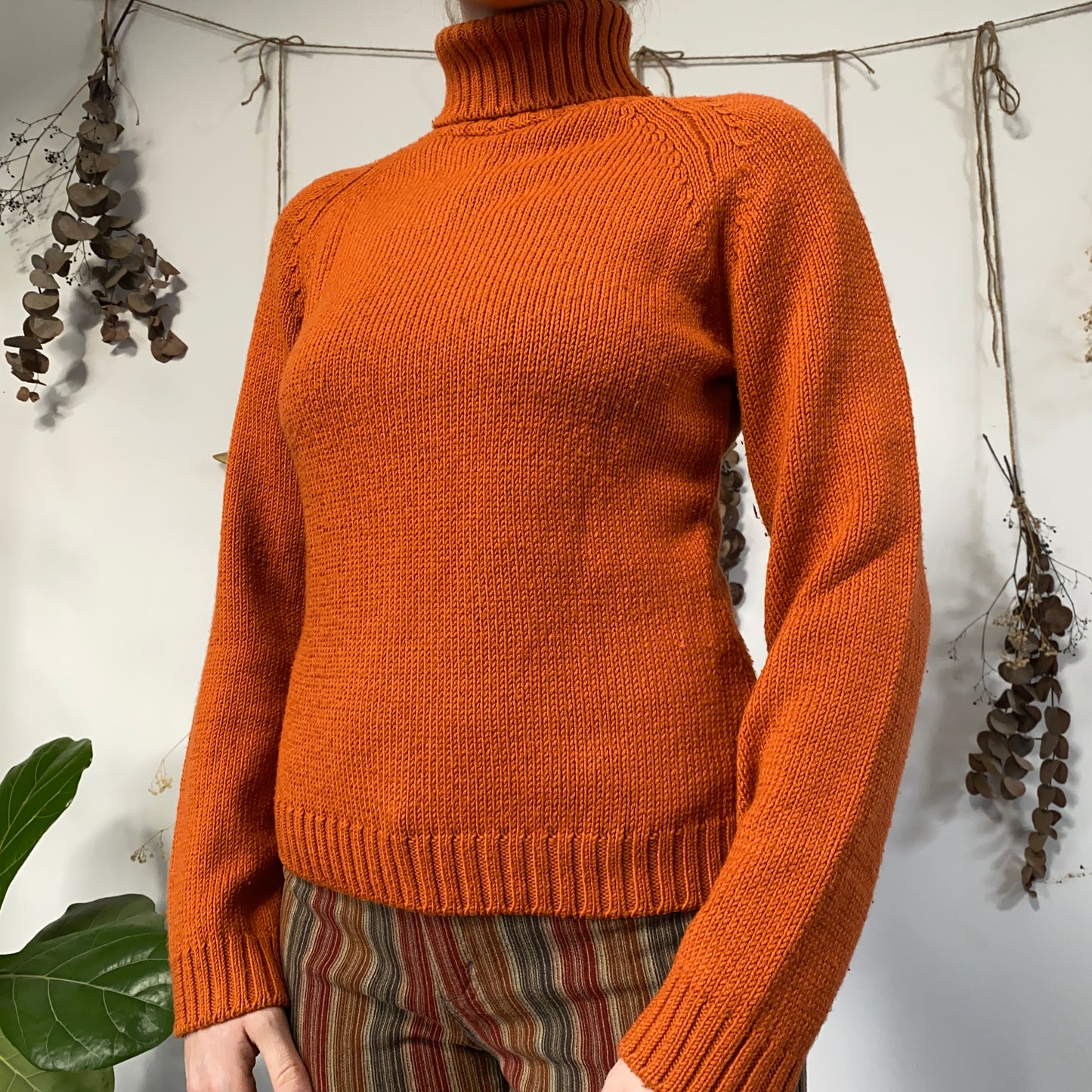 Orange knit jumper - size S/M