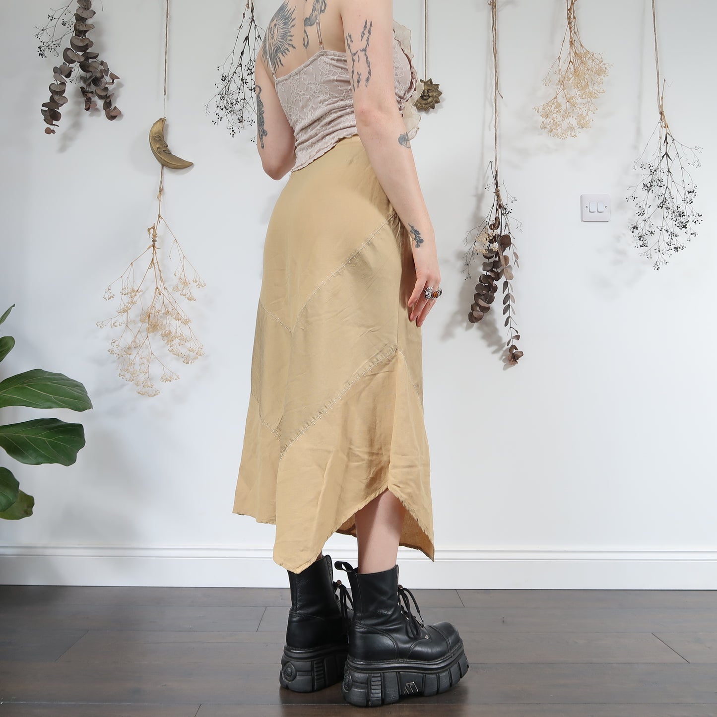 Cream asymmetric skirt - size 10